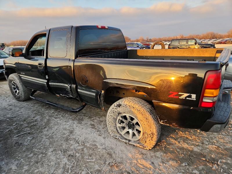 Photo 2 from auction – 2002 CHEVROLET SILVERADO with VIN 1GCEK19T02Z131480