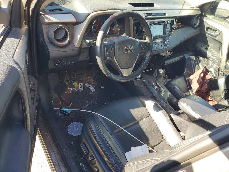 Photo 8 from auction – 2015 TOYOTA RAV4 with VIN 2T3YFREV7FW151254