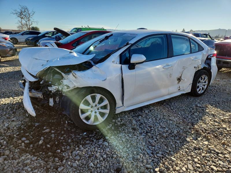 TOYOTA COROLLA LE 2022 with VIN 5YFEPMAEXNP338778 - Photo from auction