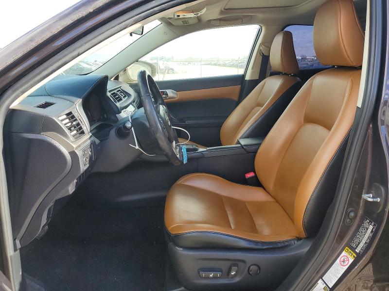 Photo 7 from auction – 2014 LEXUS CT 200 with VIN JTHKD5BH5E2195116