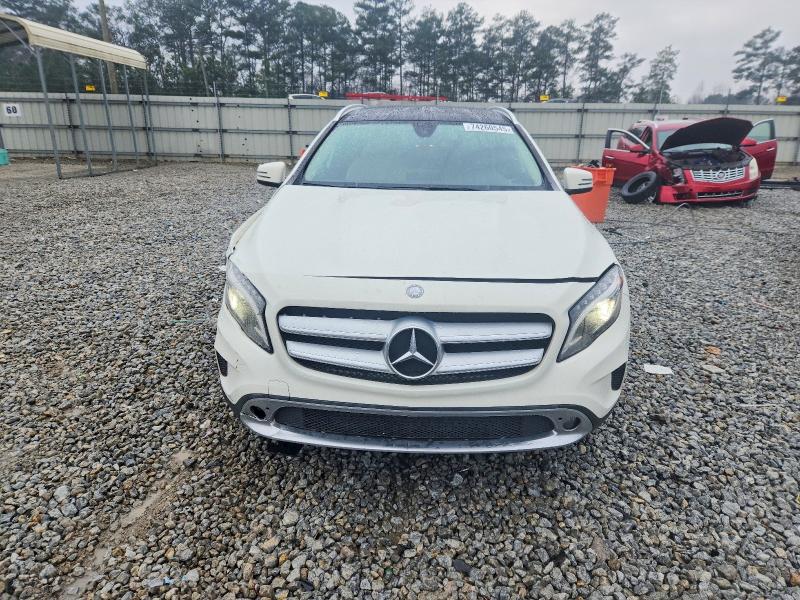 Photo 5 from auction – 2017 MERCEDES-BENZ GLA with VIN WDCTG4EB3HJ326630