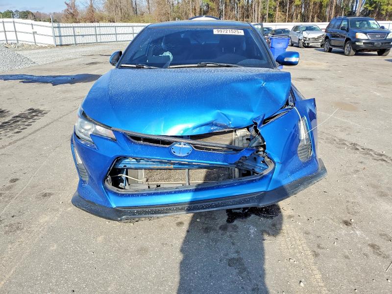 Photo 5 from auction – 2015 TOYOTA SCION TC with VIN JTKJF5C75F3090397