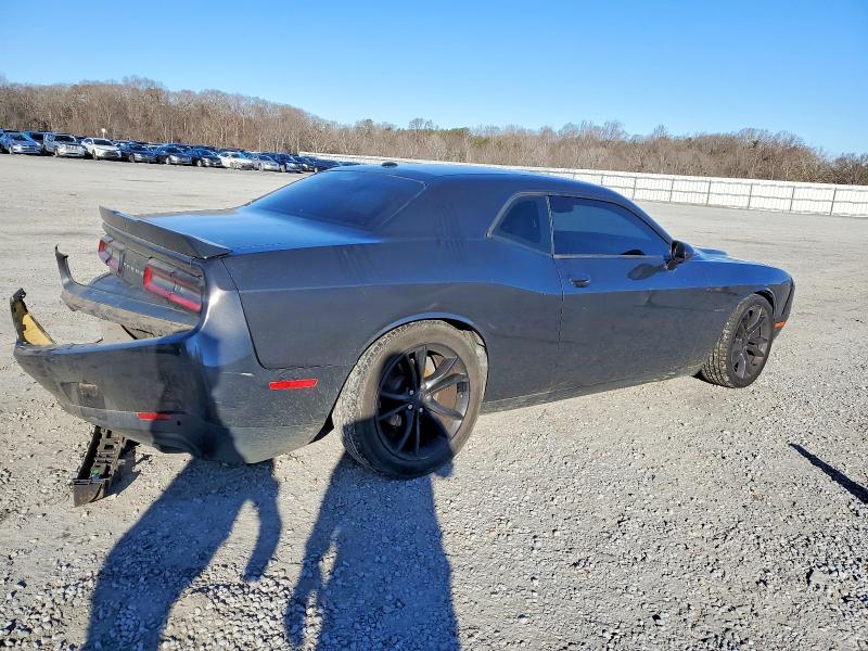 Photo 3 from auction – 2016 DODGE CHALLENGER with VIN 2C3CDZBT2GH275389