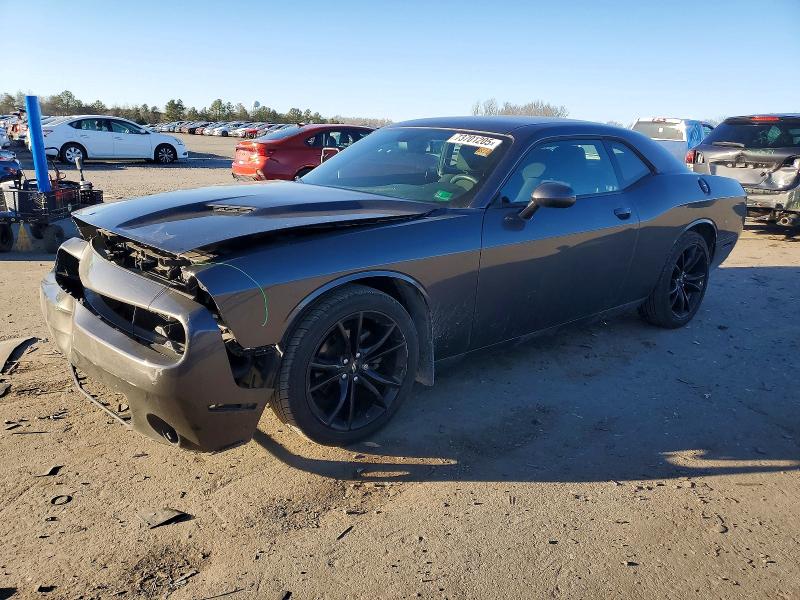 DODGE CHALLENGER 2018 with VIN 2C3CDZAG3JH152860 - Photo from auction