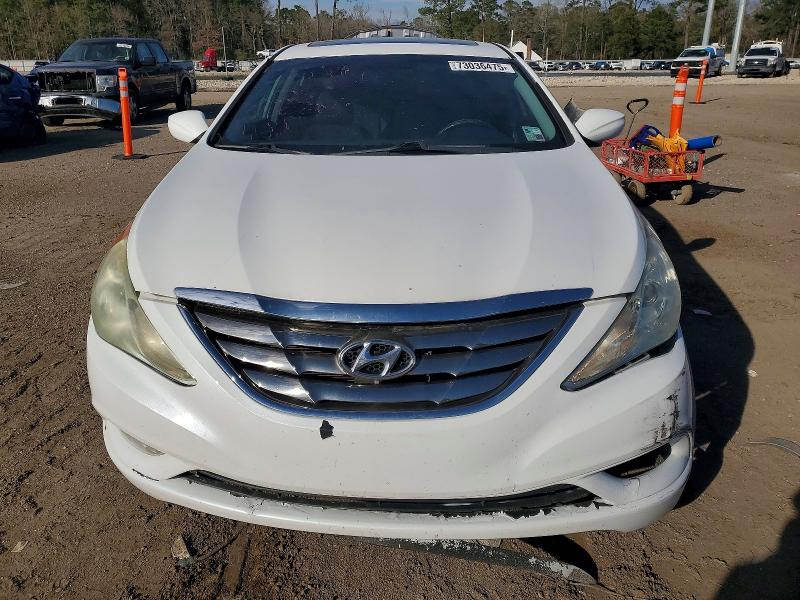 Photo 5 from auction – 2011 HYUNDAI SONATA SE with VIN 5NPEC4AB8BH271768