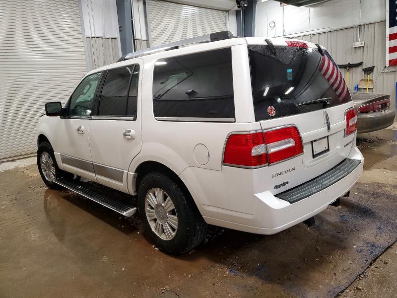 Photo 2 from auction – 2010 LINCOLN NAVIGATOR with VIN 5LMJJ2J50AEJ06906