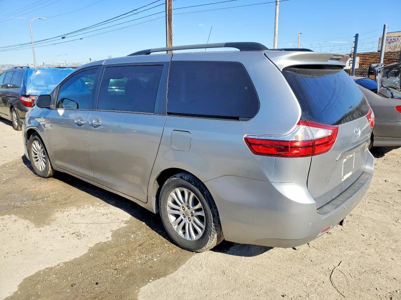 Photo 2 from auction – 2015 TOYOTA SIENNA XLE with VIN 5TDYK3DC7FS587161