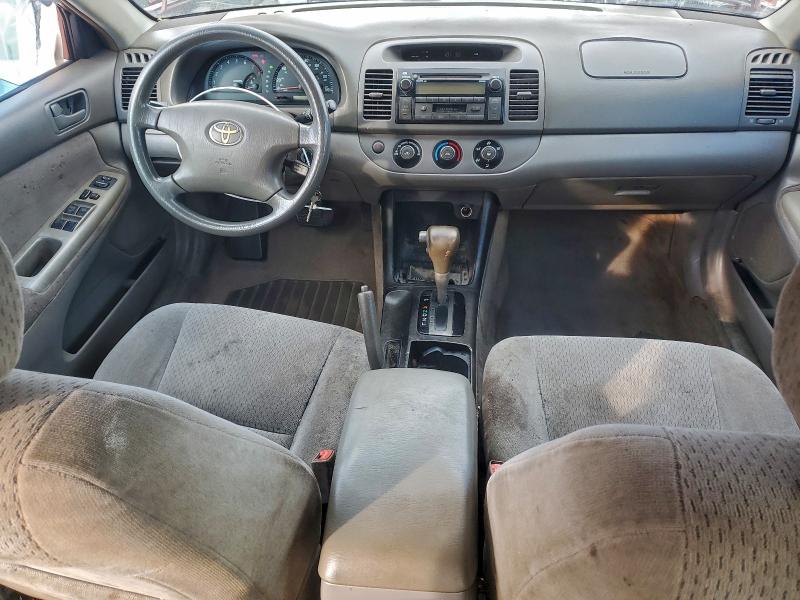 Photo 8 from auction – 2002 TOYOTA CAMRY LE with VIN 4T1BE32K52U613281