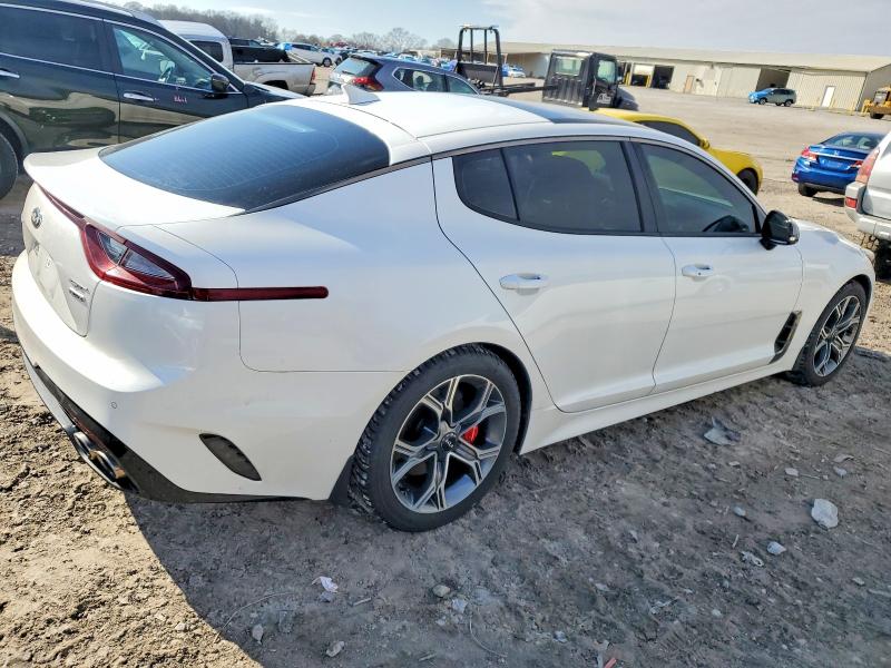 Photo 3 from auction – 2019 KIA STINGER GT with VIN KNAE55LC5K6057933