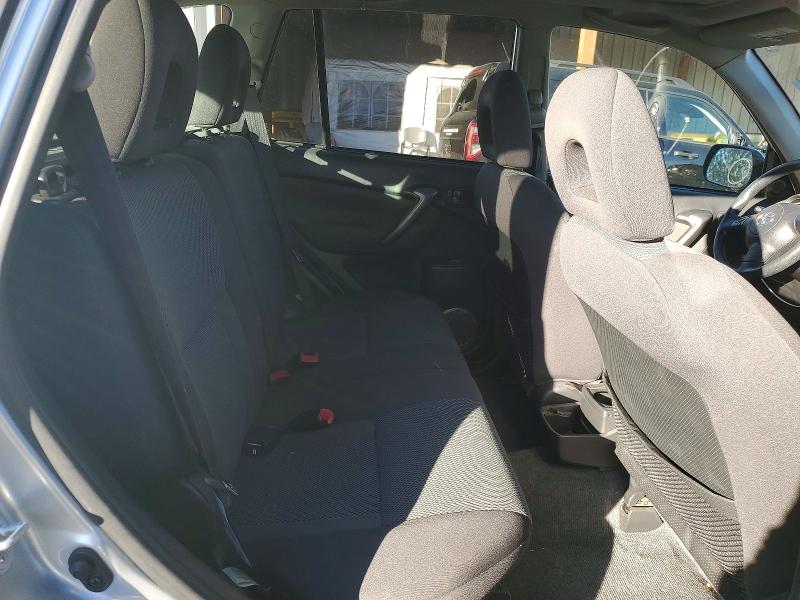 Photo 10 from auction – 2004 TOYOTA RAV4 with VIN JTEHD20V646012263