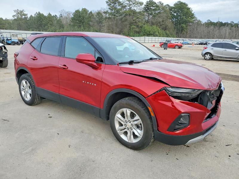 Photo 4 from auction – 2021 CHEVROLET BLAZER 1LT with VIN 3GNKBBRA5MS585383