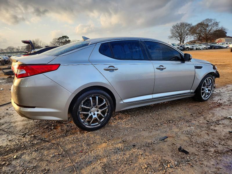 Photo 3 from auction – 2013 KIA OPTIMA SX with VIN 5XXGR4A61DG102314