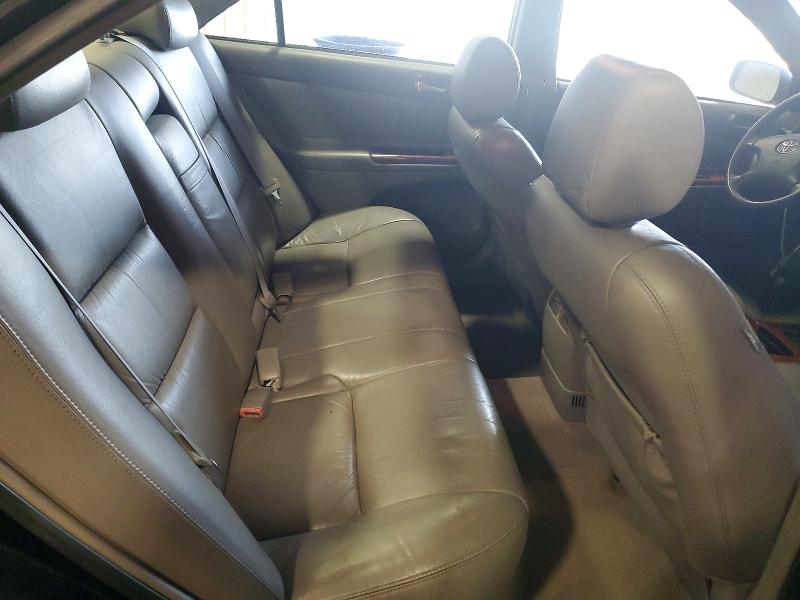 Photo 10 from auction – 2004 TOYOTA CAMRY LE with VIN 4T1BF30K34U064649