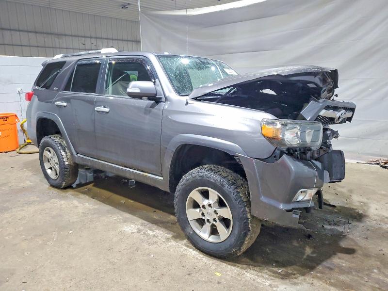 Photo 4 from auction – 2010 TOYOTA 4RUNNER SR with VIN JTEBU5JR9A5004958