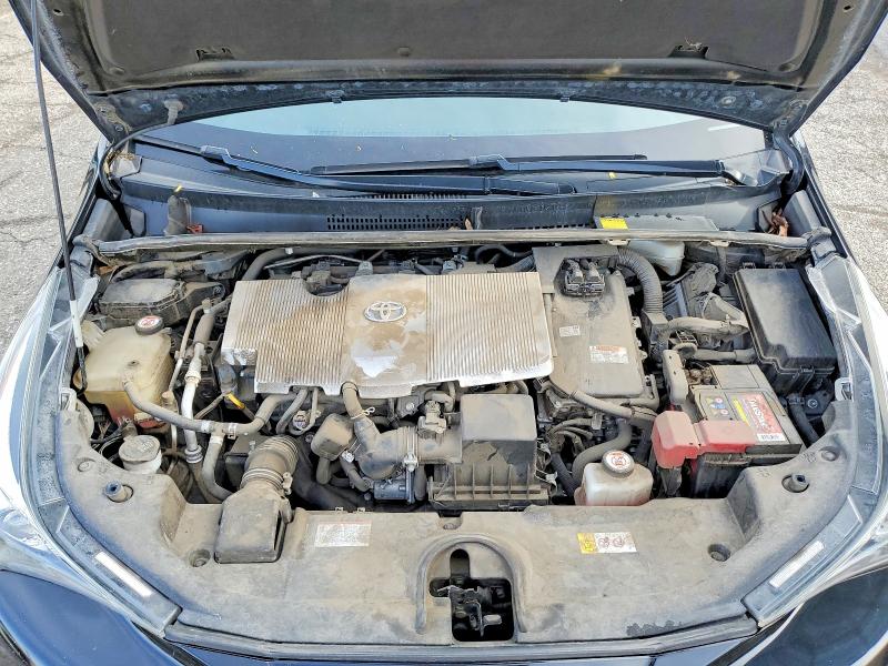 Photo 11 from auction – 2016 TOYOTA PRIUS with VIN JTDKARFU0G3527646