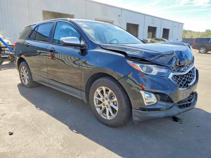 Photo 4 from auction – 2020 CHEVROLET EQUINOX with VIN 2GNAXHEV3L6276520