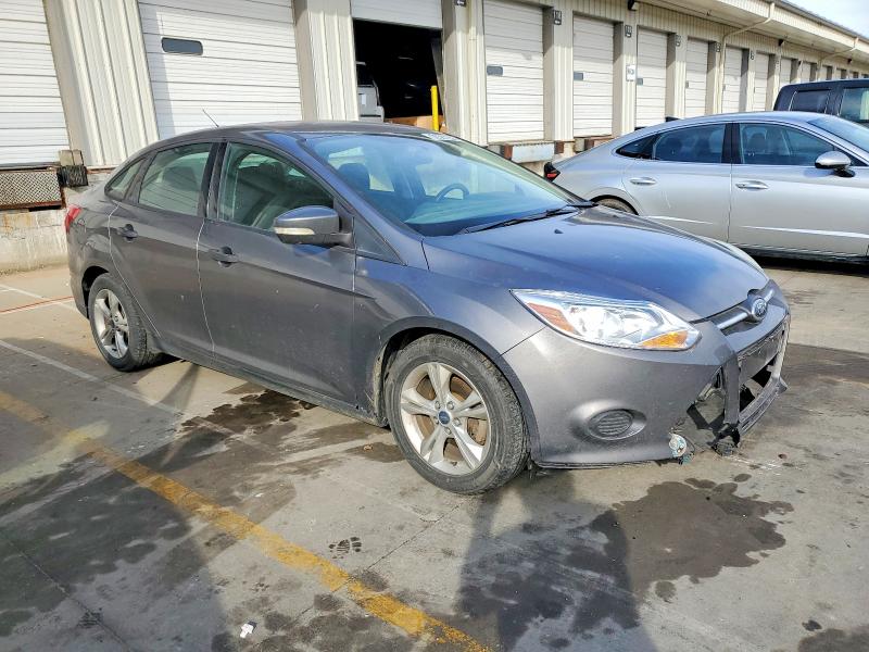 Photo 4 from auction – 2014 FORD FOCUS SE with VIN 1FADP3F2XEL329453