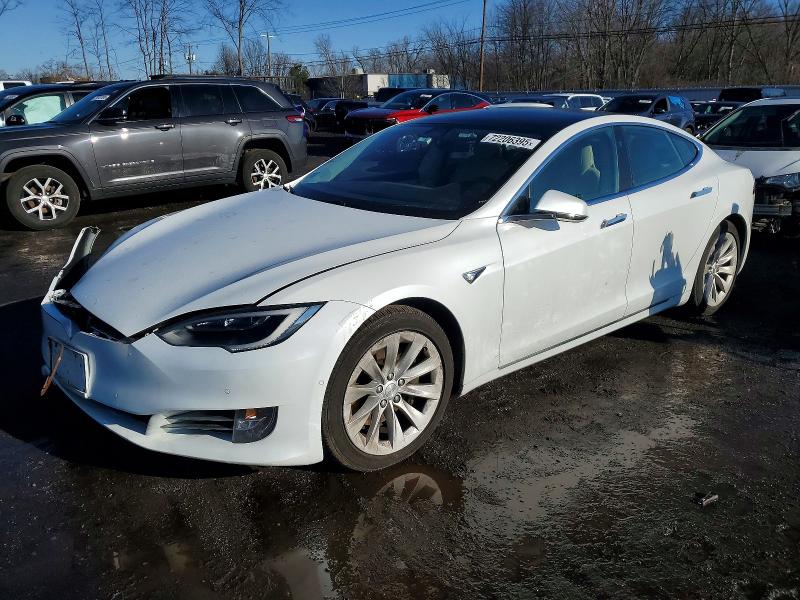 TESLA MODEL S 2017 with VIN 5YJSA1E21HF200260 - Photo from auction