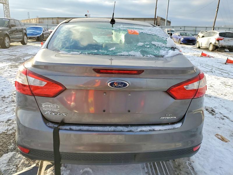 Photo 6 from auction – 2014 FORD FOCUS SE with VIN 1FADP3F24EL181882