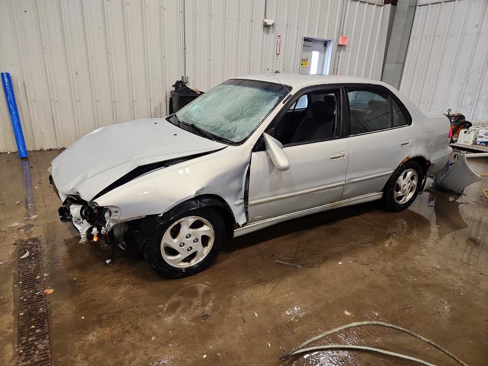 TOYOTA COROLLA CE 2001 with VIN 2T1BR12E81C428256 - Photo from auction