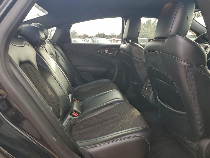 Photo 10 from auction – 2016 CHRYSLER 200 S with VIN 1C3CCCBG3GN118139