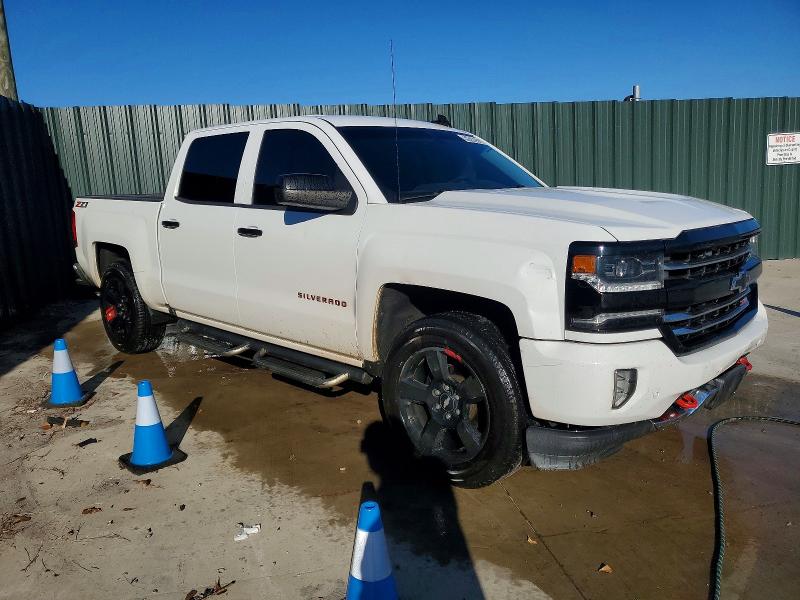 Photo 4 from auction – 2018 CHEVROLET SILVERADO with VIN 3GCUKSEC7JG523345