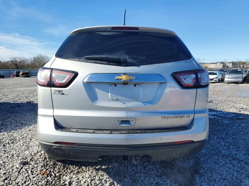 Photo 6 from auction – 2016 CHEVROLET TRAVERSE L with VIN 1GNKRHKD8GJ144503