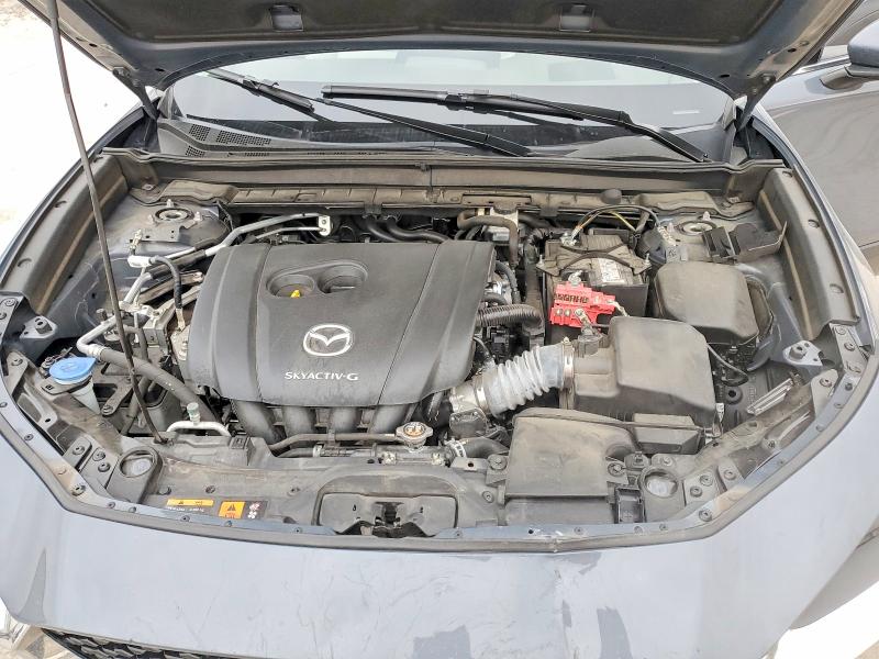 Photo 11 from auction – 2021 MAZDA CX-30 with VIN 3MVDMADL0MM268239