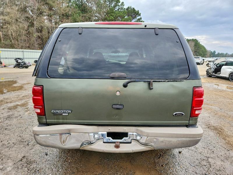 Photo 6 from auction – 2000 FORD EXPEDITION with VIN 1FMRU1768YLB60323
