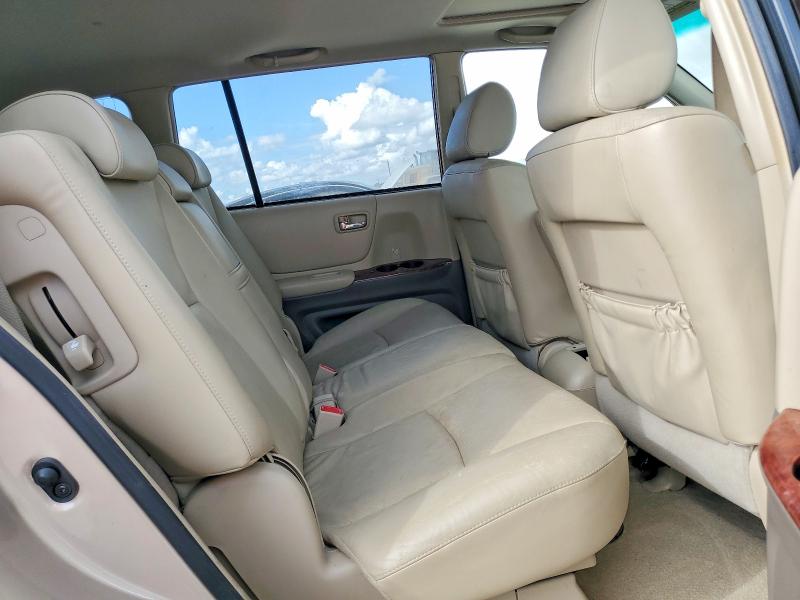 Photo 11 from auction – 2006 TOYOTA HIGHLANDER with VIN JTEDW21A560003502