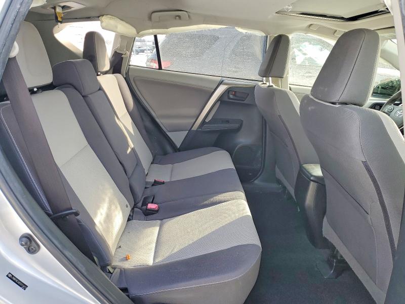 Photo 11 from auction – 2013 TOYOTA RAV4 XLE with VIN JTMRFREVXD5014415