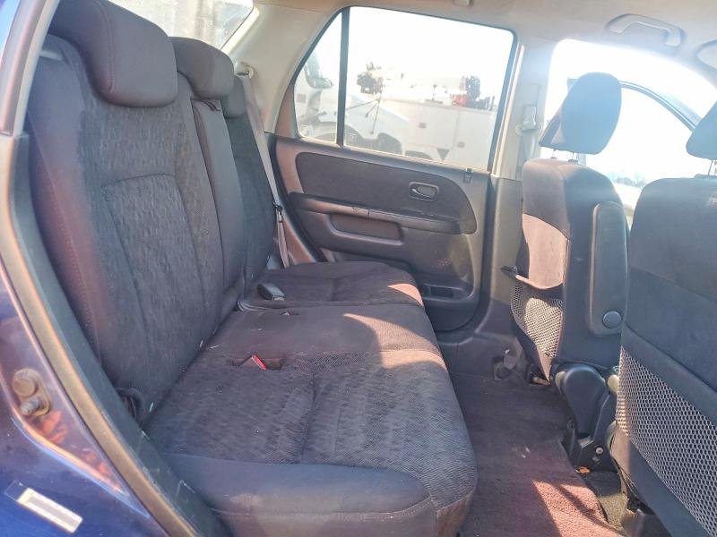 Photo 11 from auction – 2005 HONDA CR-V LX with VIN JHLRD68575C010399