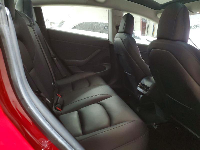 Photo 10 from auction – 2018 TESLA MODEL 3 with VIN 5YJ3E1EA9JF050288