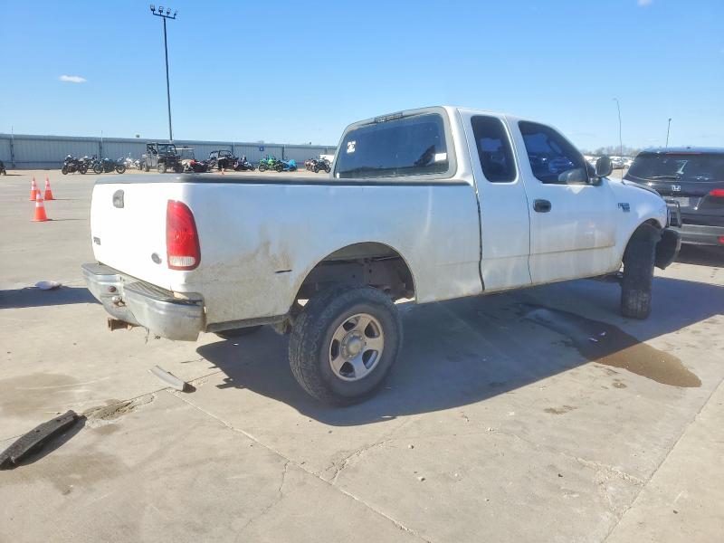 Photo 3 from auction – 2003 FORD F150 with VIN 1FTRX17WX3NB12783