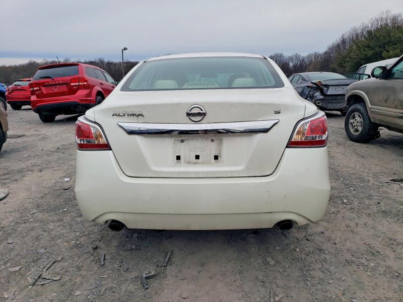 Photo 6 from auction – 2015 NISSAN ALTIMA 2.5 with VIN 1N4AL3AP6FC426765