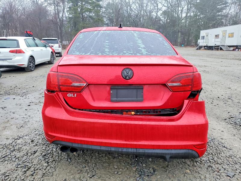 Photo 6 from auction – 2013 VOLKSWAGEN JETTA with VIN 3VW4A7AJ4DM365750