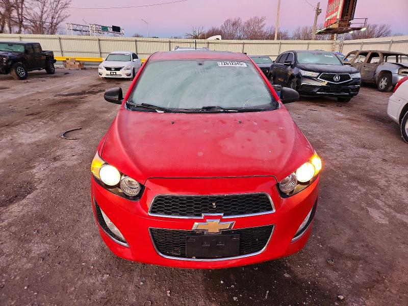 Photo 5 from auction – 2015 CHEVROLET SONIC with VIN 1G1JH6SB6F4140434