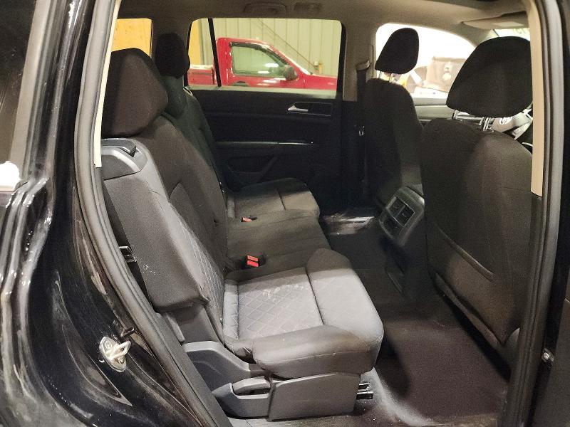 Photo 11 from auction – 2018 VOLKSWAGEN ATLAS with VIN 1V2HR2CA8JC501449