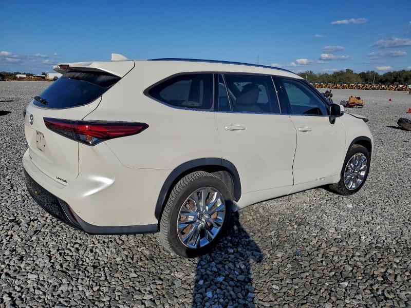 Photo 3 from auction – 2021 TOYOTA HIGHLANDER with VIN 5TDYZRAH6MS516061