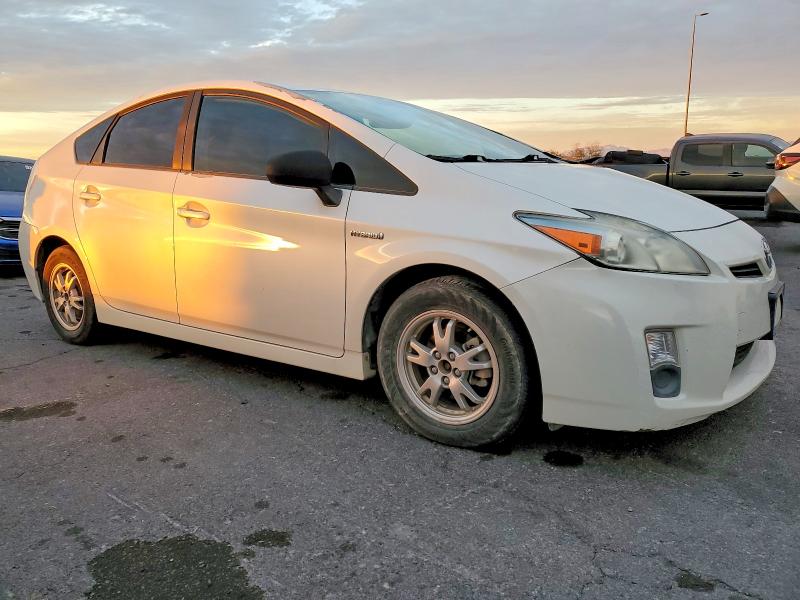 Photo 4 from auction – 2010 TOYOTA PRIUS with VIN JTDKN3DU8A0030275