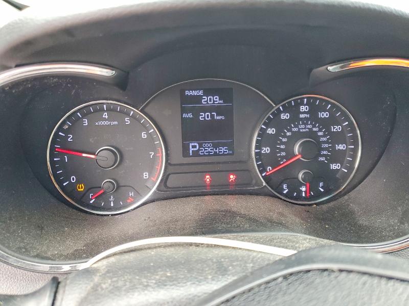 Photo 9 from auction – 2016 KIA FORTE LX with VIN KNAFK4A65G5470145