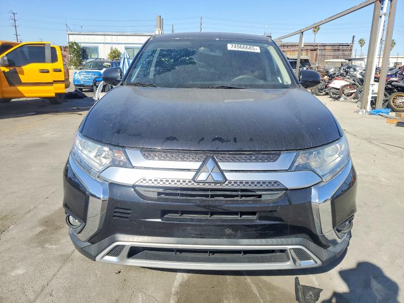 Photo 5 from auction – 2019 MITSUBISHI OUTLANDER with VIN JA4AD2A31KZ017606