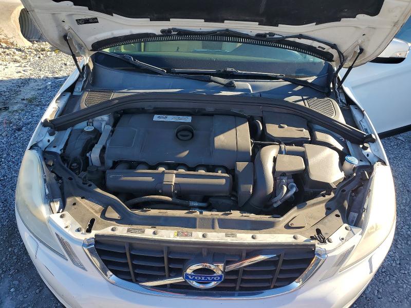 Photo 12 from auction – 2013 VOLVO XC60 3.2 with VIN YV4952DL9D2372193