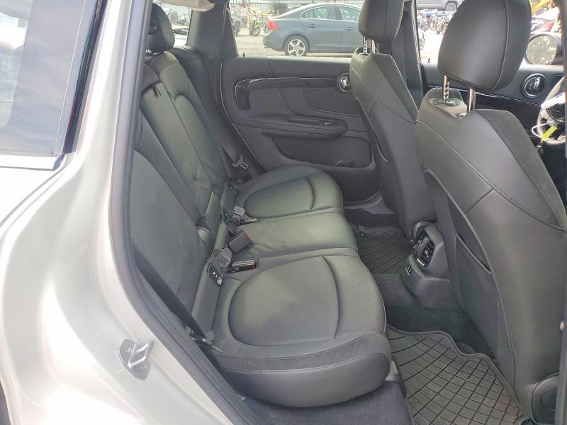 Photo 10 from auction – 2023 MINI COOPER JCW with VIN WMZ33BS00P3P49435