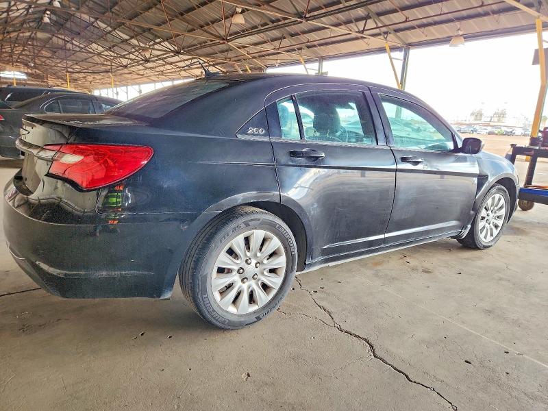 Photo 3 from auction – 2012 CHRYSLER 200 LX with VIN 1C3CCBAB4CN305352