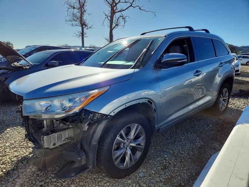 TOYOTA HIGHLANDER 2015 with VIN 5TDKKRFH1FS074313 - Photo from auction