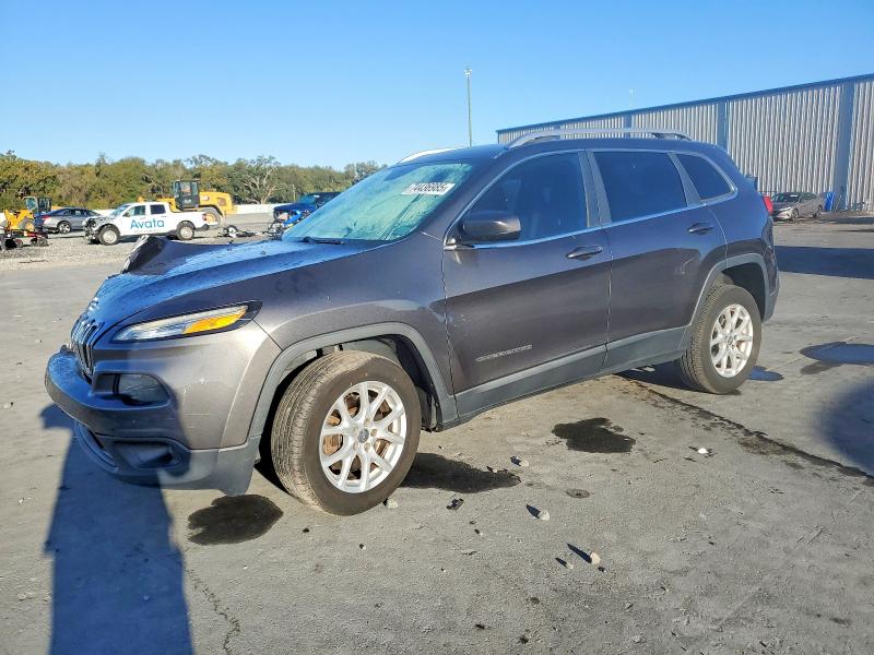 JEEP CHEROKEE L 2016 with VIN 1C4PJLCB0GW264482 - Photo from auction