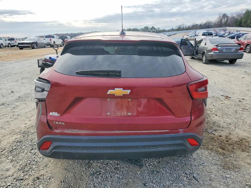 Photo 6 from auction – 2024 CHEVROLET TRAX LS with VIN KL77LFE2XRC030814