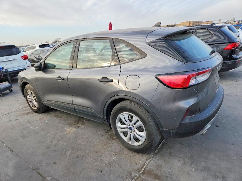 Photo 2 from auction – 2022 FORD ESCAPE with VIN 1FMCU0F69NUB47829