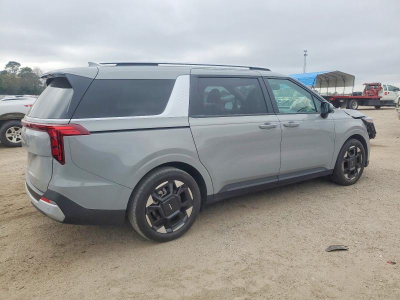 Photo 3 from auction – 2025 KIA CARNIVAL E with VIN KNDNC5K30S6476301